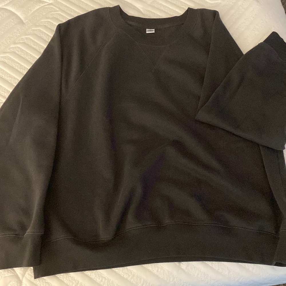 Dark gray sweatshirt